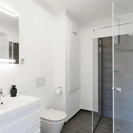 Lägenhet Stunning In Lembruch-dmmer See With 1 Bedrooms, Wifi And Indoor Swimming Pool *